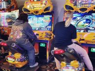 arcade at the weekend